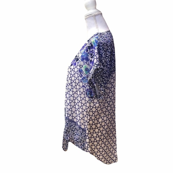 CHICOS - WOMENS BLUE FLORAL BLOUSE SIZE 1 - Picture 3 of 10